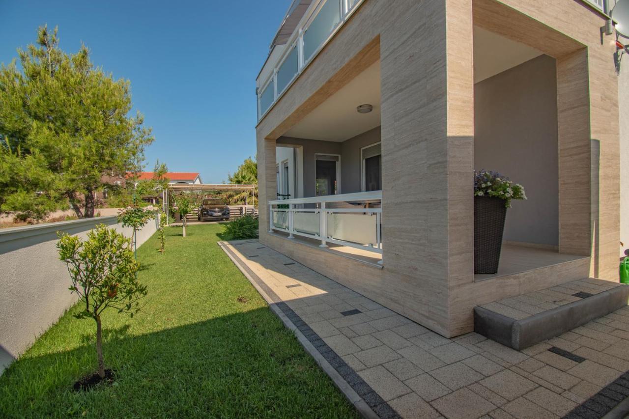 Villa Wiena Vir Εξωτερικό φωτογραφία