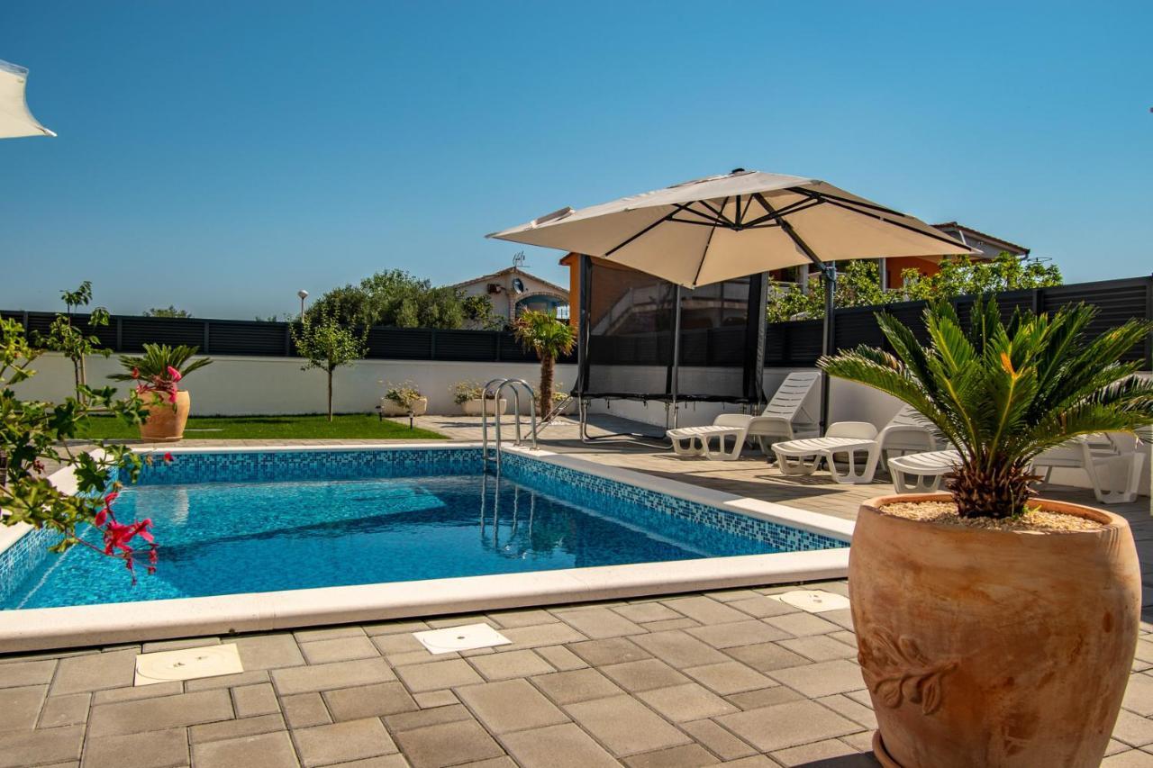 Villa Wiena Vir Εξωτερικό φωτογραφία
